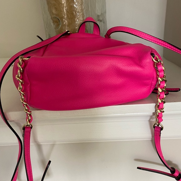 New - Picture 3 of 4